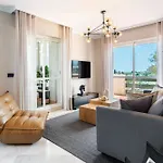 公寓 Brandnew Penthouse Puerto Banus Lorcrimar 马尔韦利亚