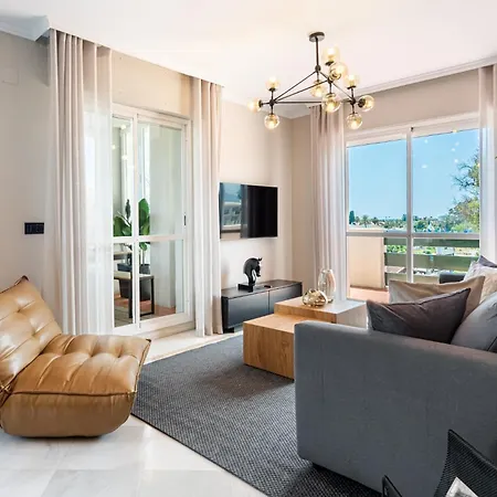 Lejlighed Brandnew Penthouse Puerto Banus Lorcrimar Marbella